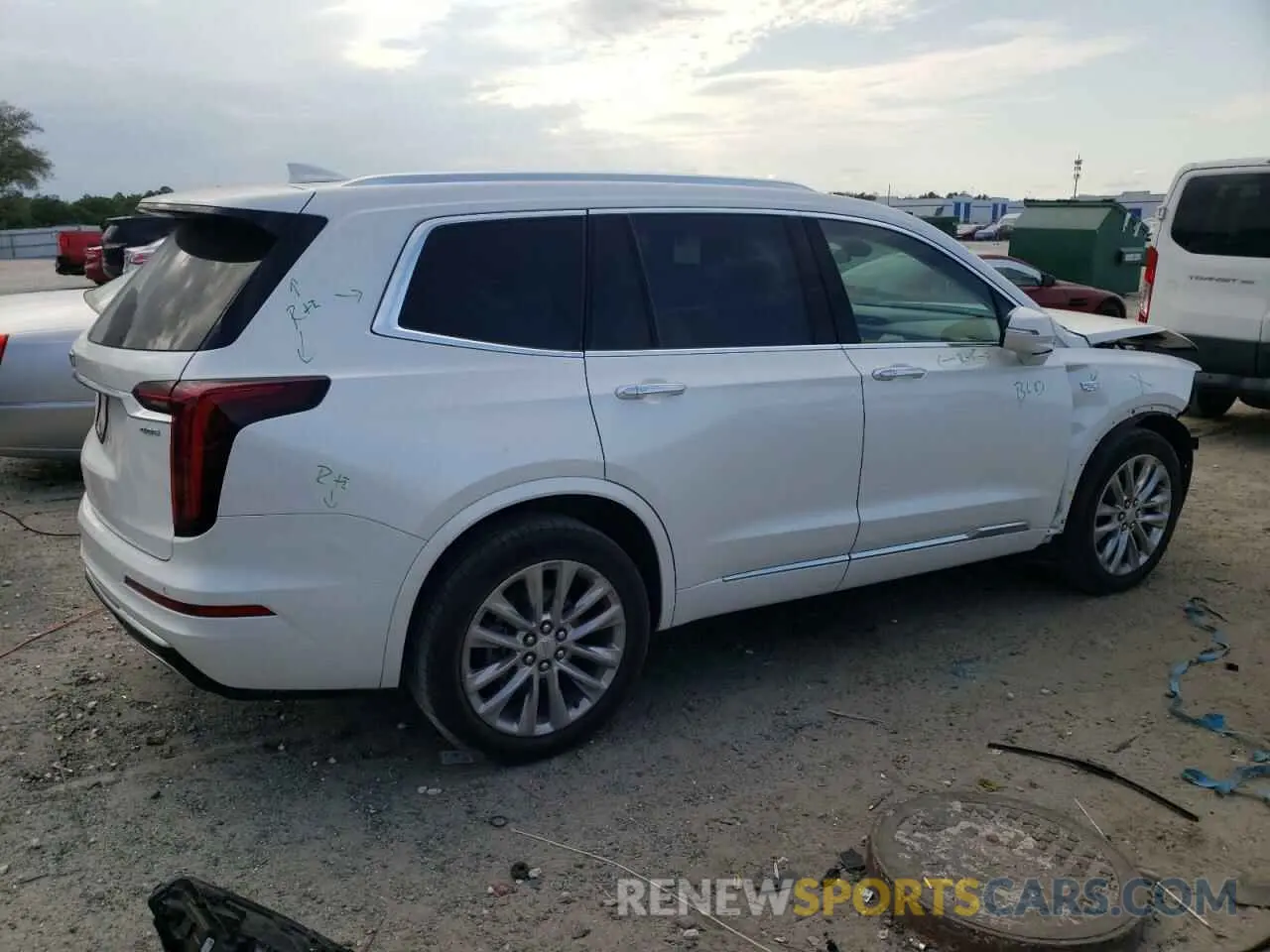 3 Photograph of a damaged car 1GYKPCRS5PZ120161 CADILLAC XT6 2023