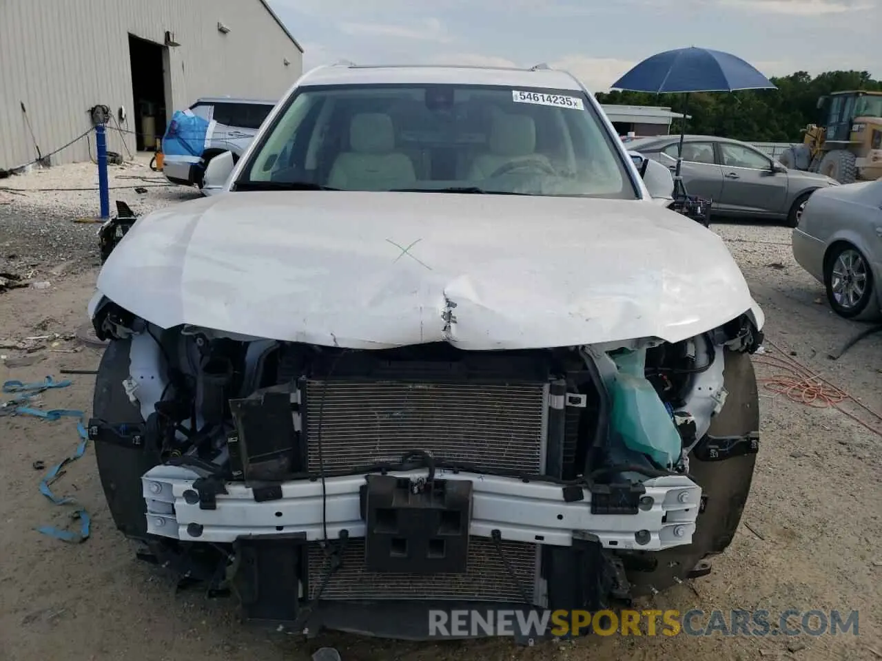5 Photograph of a damaged car 1GYKPCRS5PZ120161 CADILLAC XT6 2023