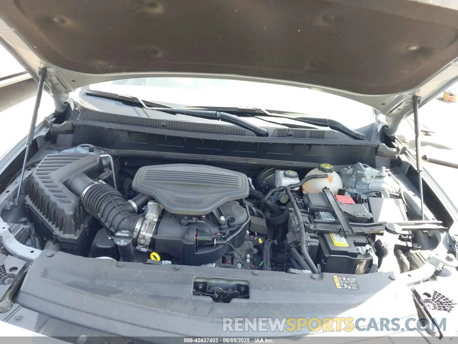 10 Photograph of a damaged car 1GYKPCRS6PZ163018 CADILLAC XT6 2023