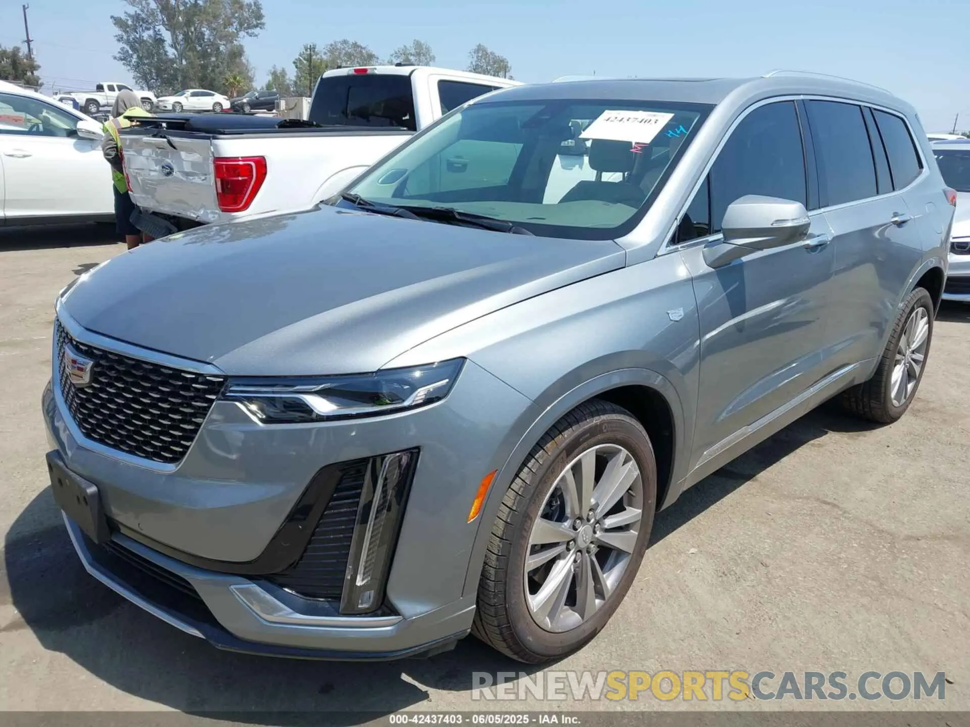 2 Photograph of a damaged car 1GYKPCRS6PZ163018 CADILLAC XT6 2023