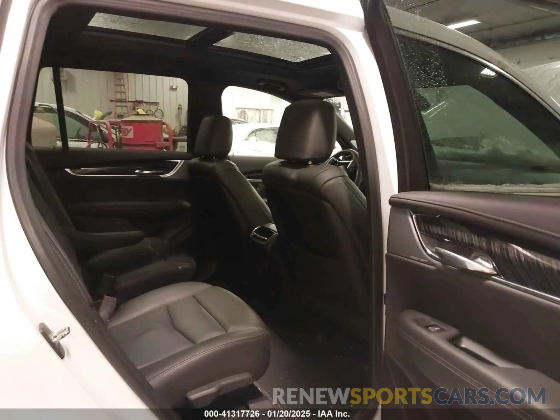 8 Фотография поврежденного автомобиля 1GYKPDRS3PZ198461 CADILLAC XT6 2023
