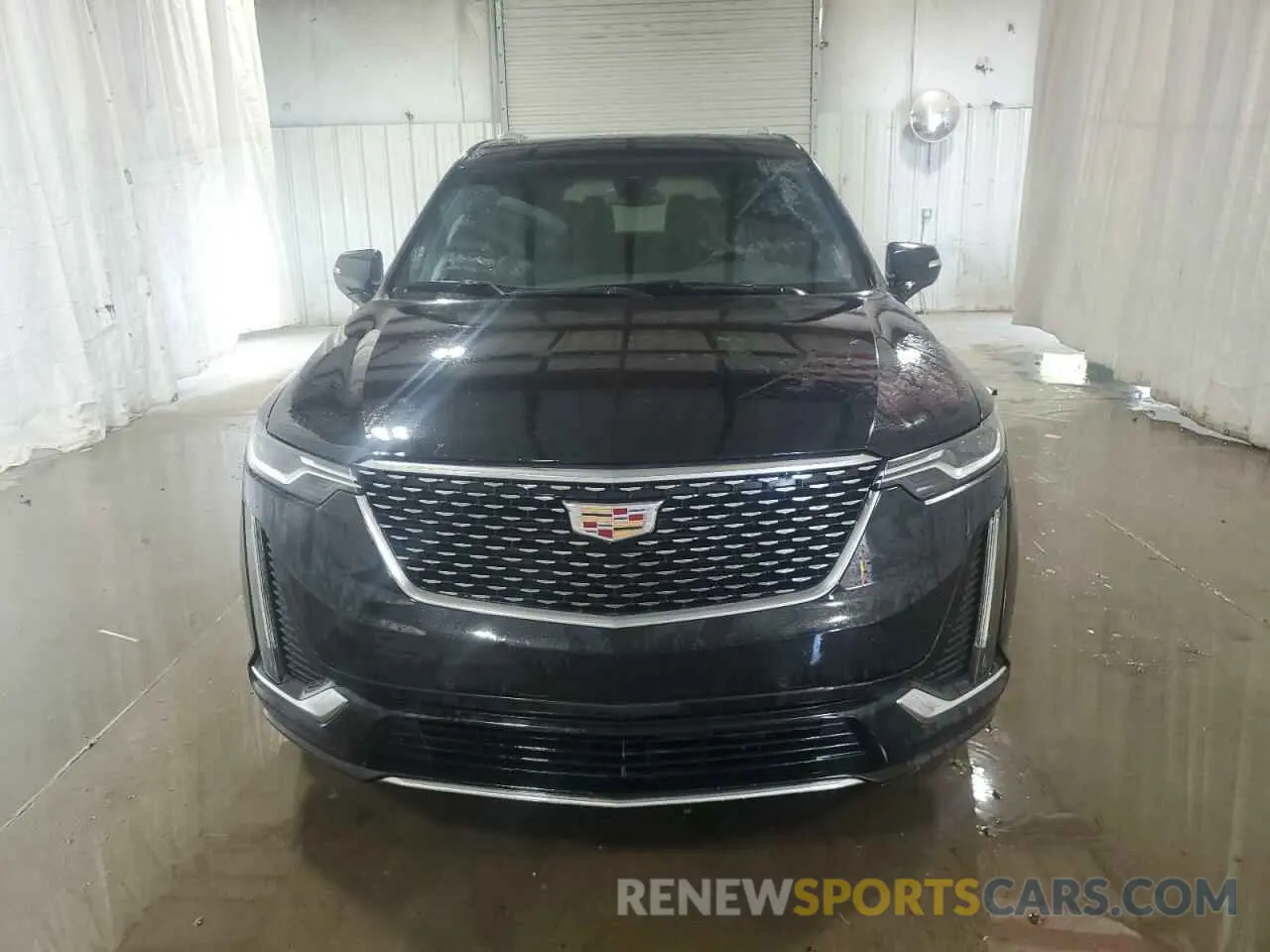 5 Photograph of a damaged car 1GYKPDRS6PZ129957 CADILLAC XT6 2023