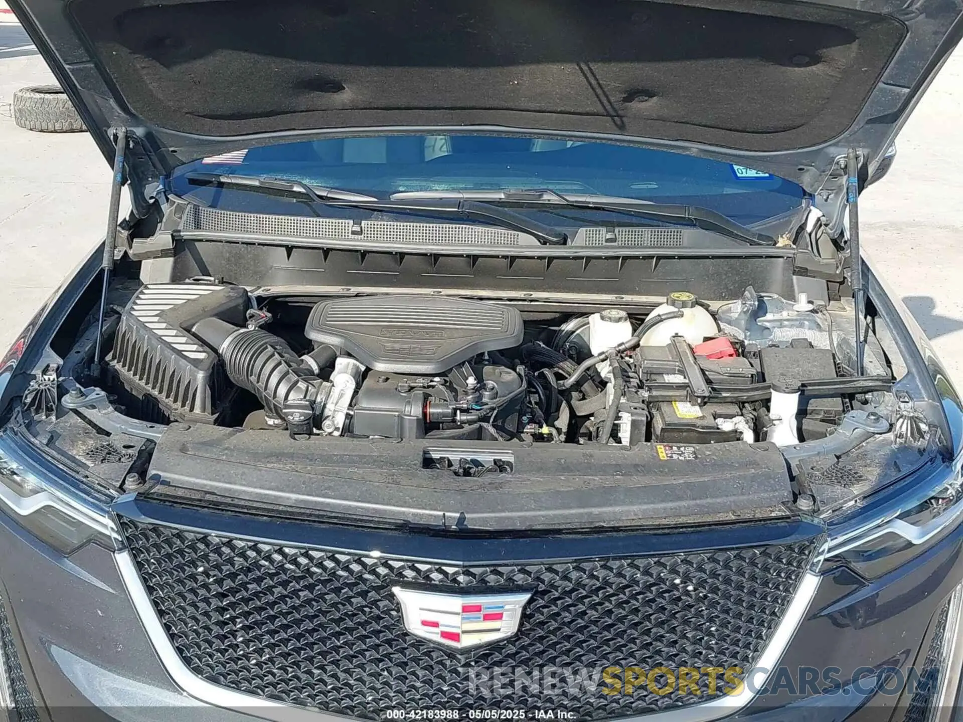 10 Photograph of a damaged car 1GYKPGRS0PZ177620 CADILLAC XT6 2023