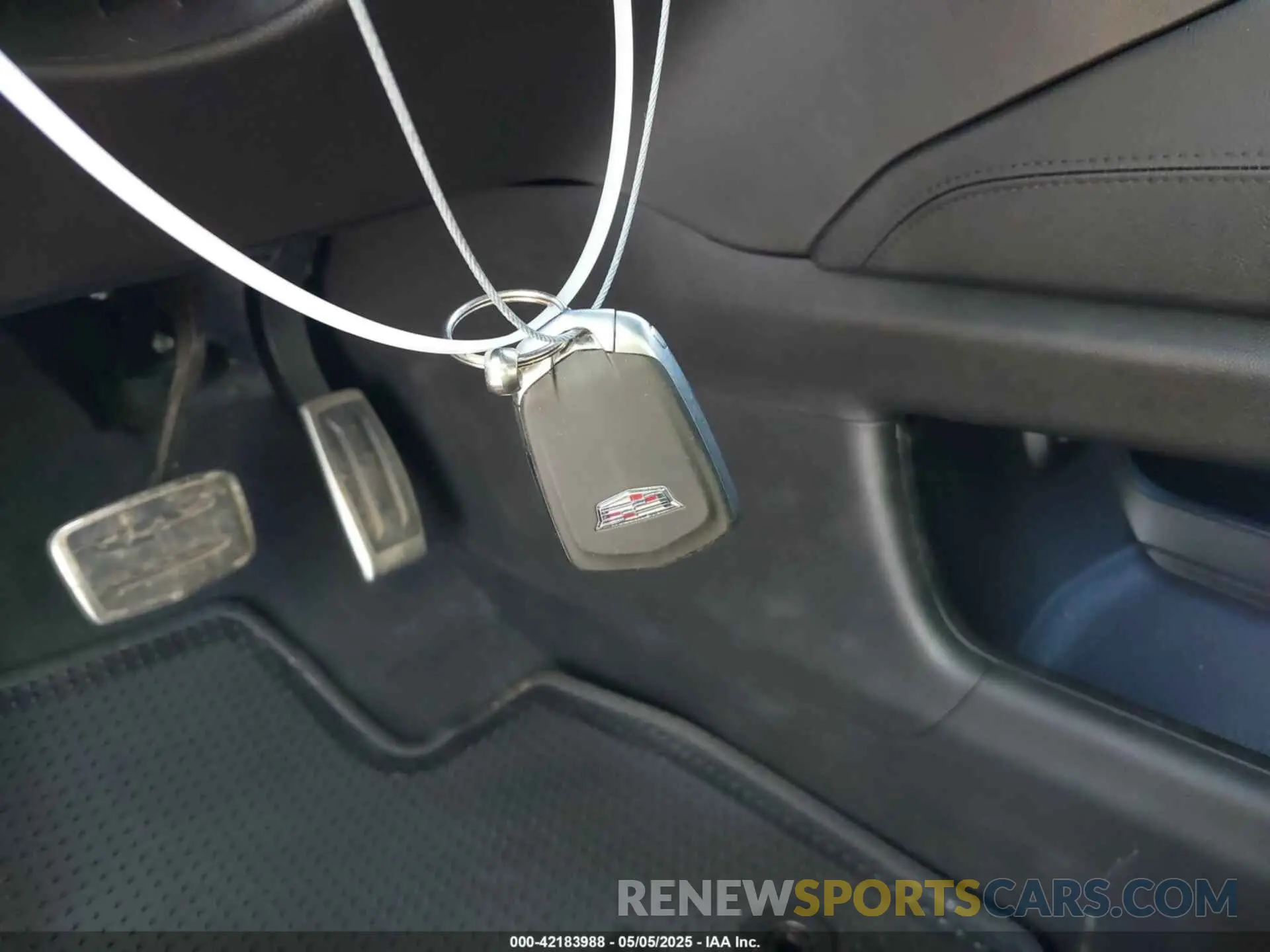 11 Photograph of a damaged car 1GYKPGRS0PZ177620 CADILLAC XT6 2023