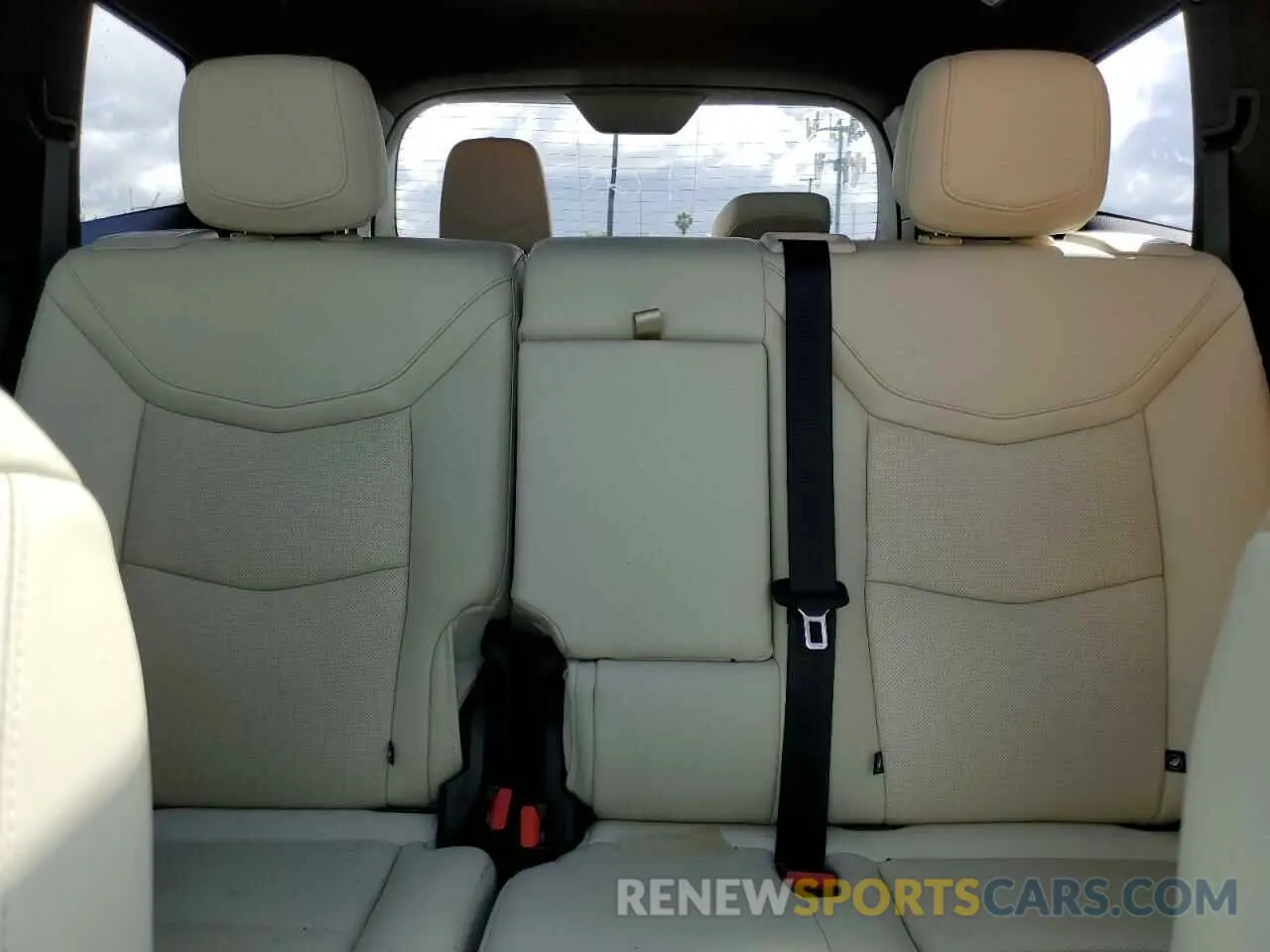 10 Фотография поврежденного автомобиля 1GYKPGRS2PZ217406 CADILLAC XT6 2023