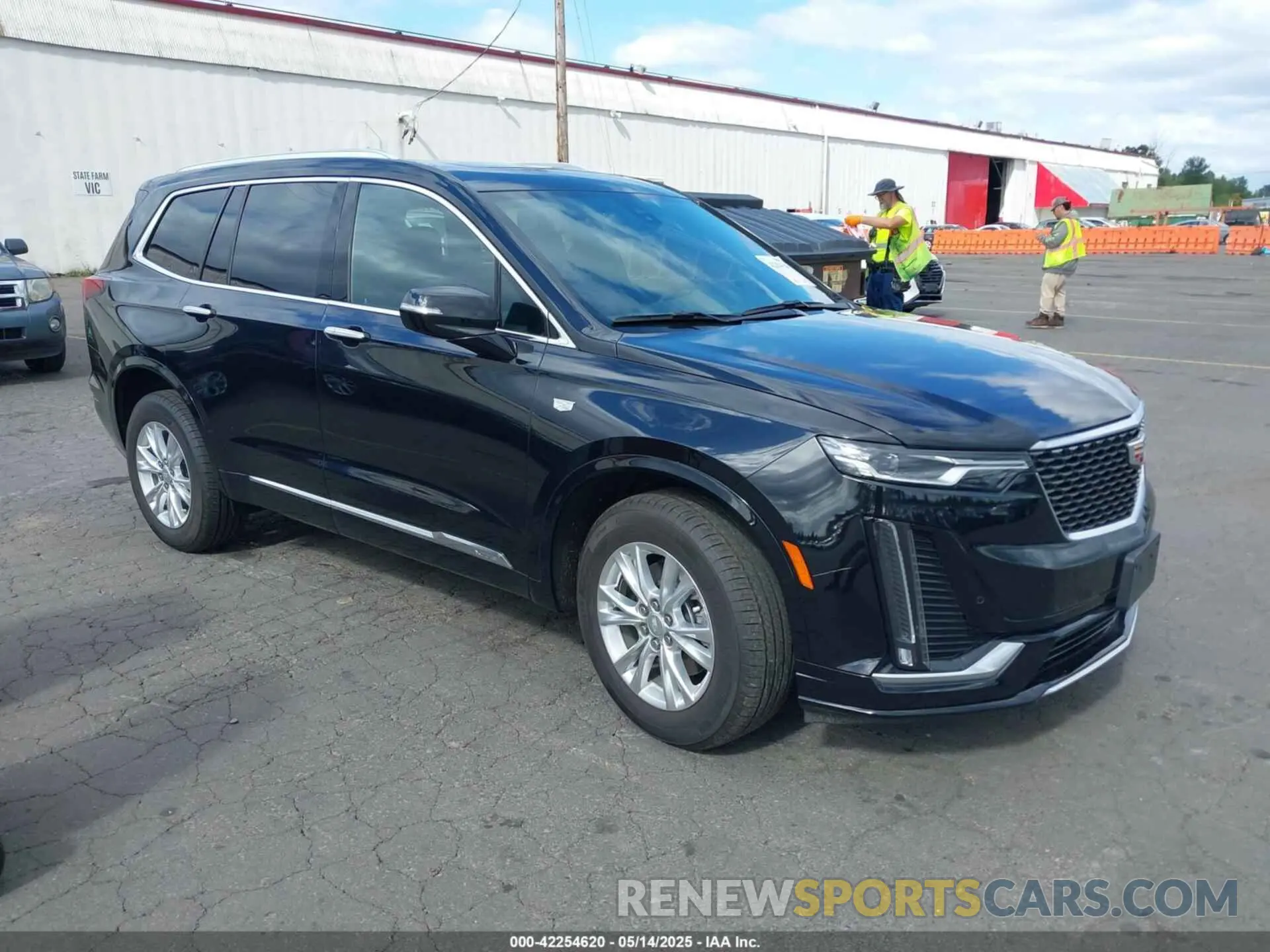 1 Photograph of a damaged car 1GYKPBR44RZ264380 CADILLAC XT6 2024