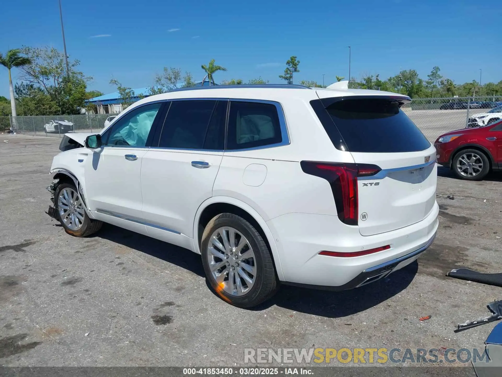 3 Photograph of a damaged car 1GYKPCRS0RZ700856 CADILLAC XT6 2024