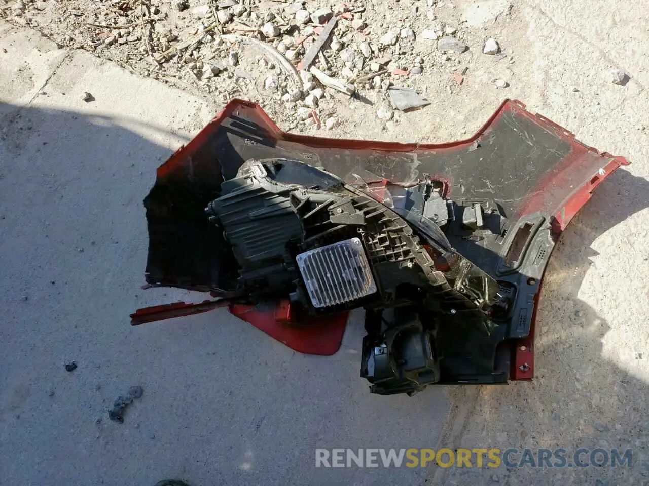 13 Photograph of a damaged car 1GYKPCRS6RZ715118 CADILLAC XT6 2024