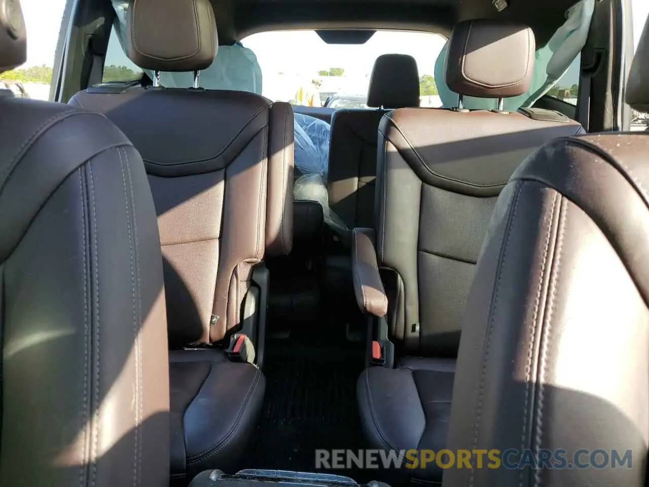 10 Фотография поврежденного автомобиля 1GYKPCRS7RZ709179 CADILLAC XT6 2024