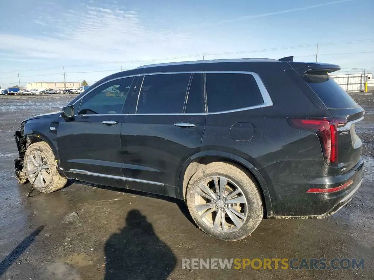 2 Photograph of a damaged car 1GYKPDRS4RZ709047 CADILLAC XT6 2024