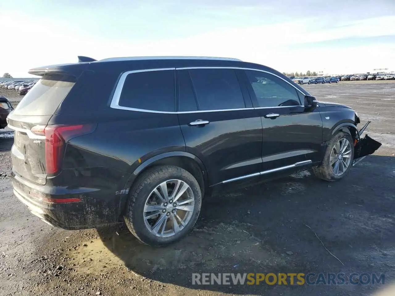 3 Photograph of a damaged car 1GYKPDRS4RZ709047 CADILLAC XT6 2024