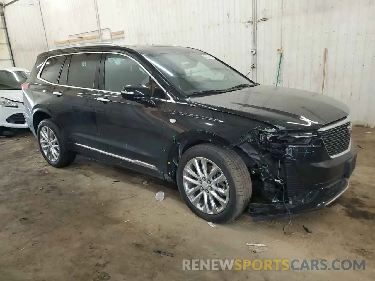 4 Photograph of a damaged car 1GYKPDRS8RZ706118 CADILLAC XT6 2024