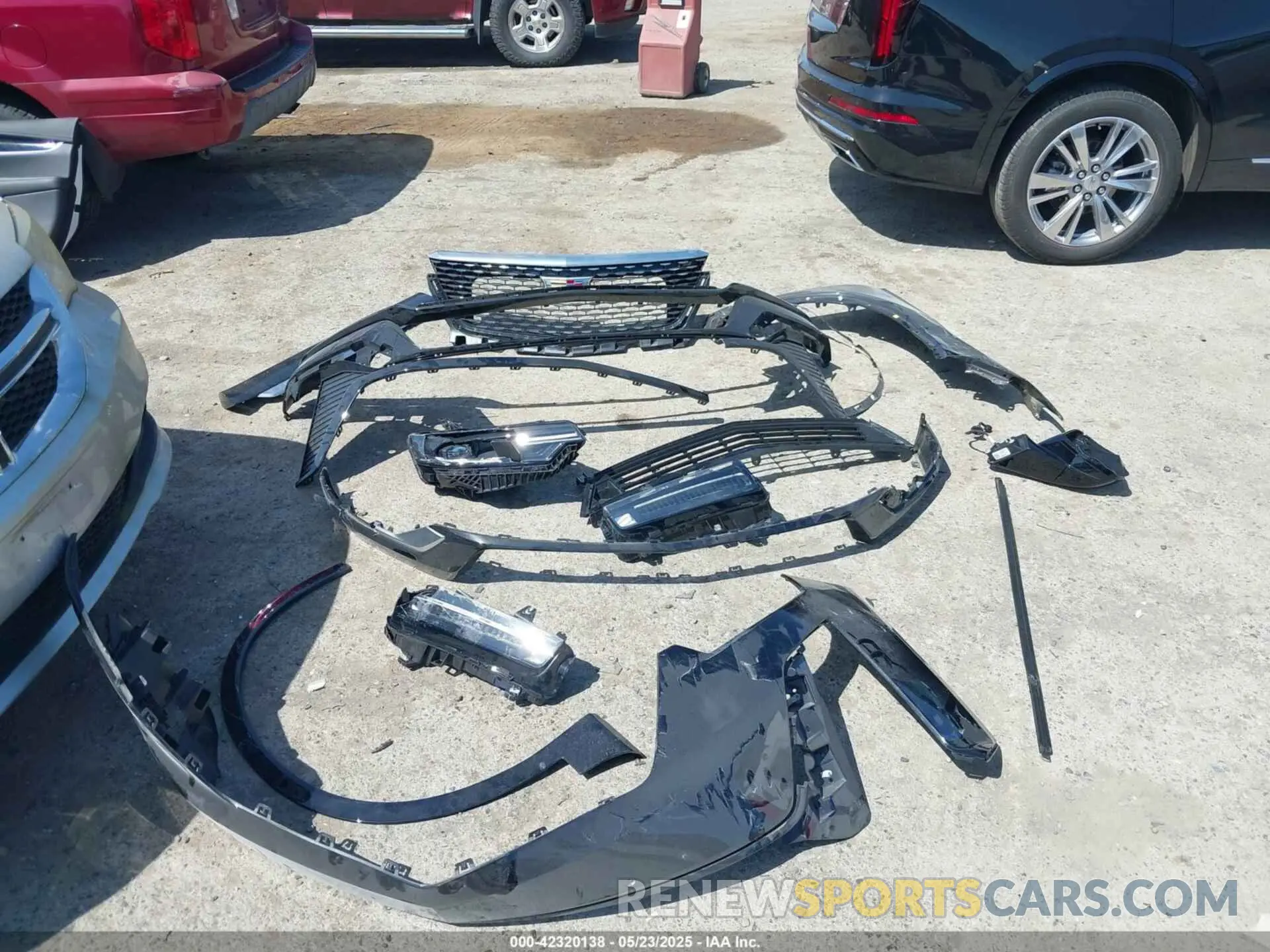 12 Photograph of a damaged car 1GYKPDRSXRZ721817 CADILLAC XT6 2024