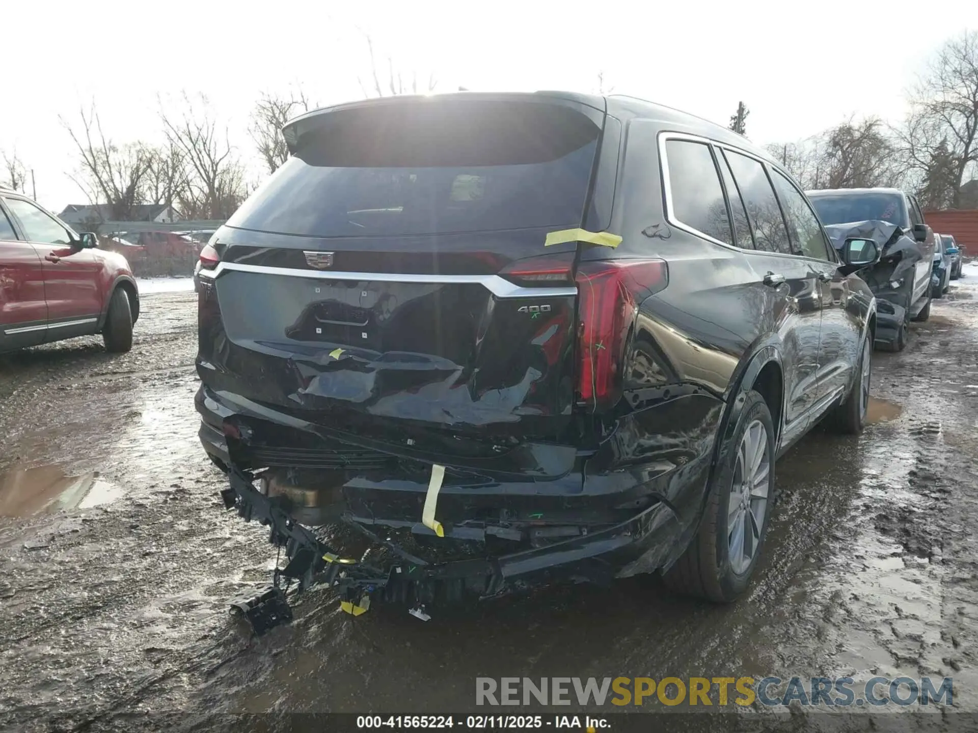 17 Photograph of a damaged car 1GYKPCRS6SZ104902 CADILLAC XT6 2025