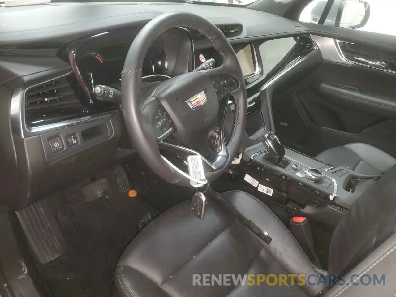 8 Photograph of a damaged car 1GYKPCRS6SZ119772 CADILLAC XT6 2025