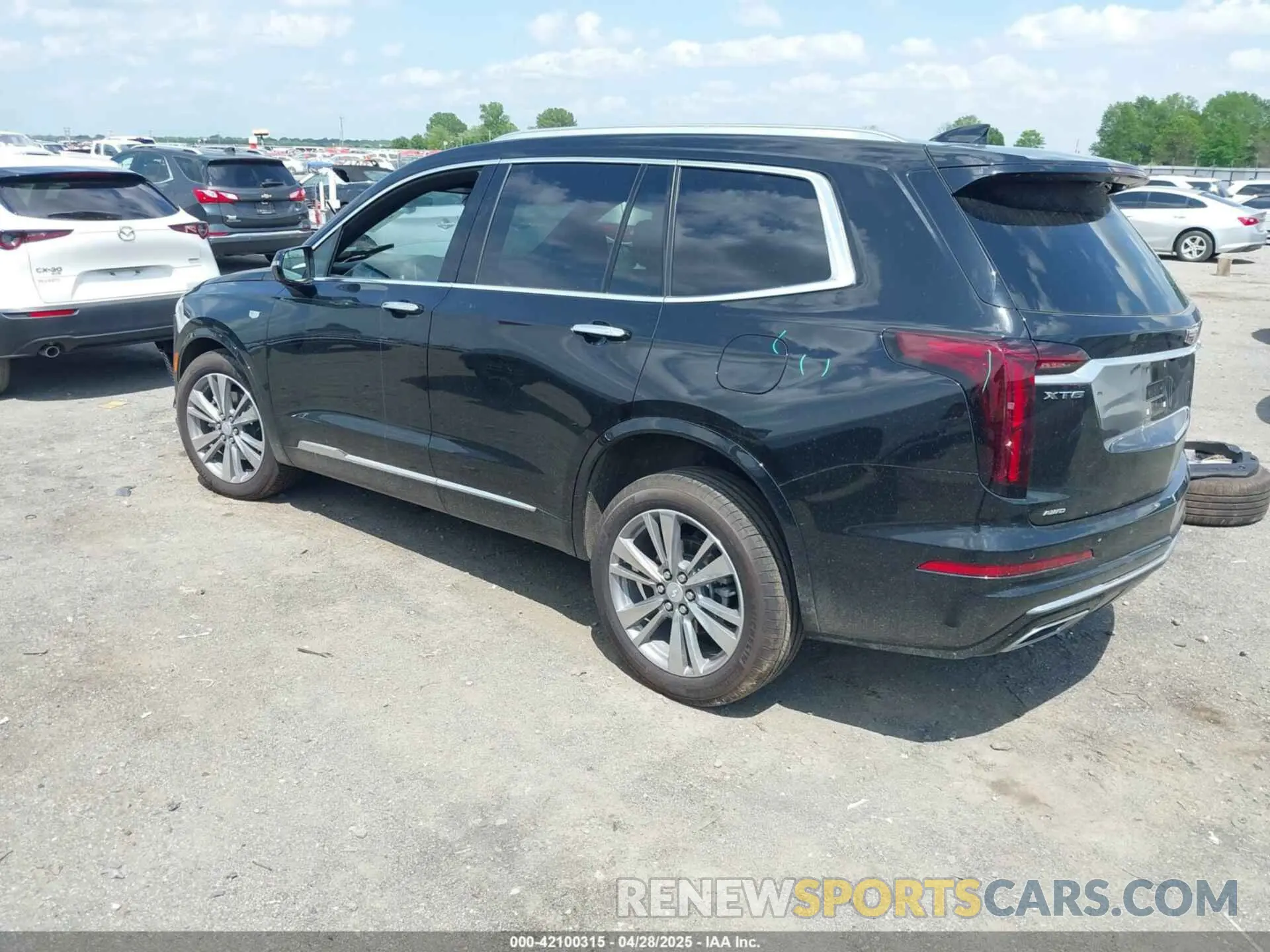 3 Photograph of a damaged car 1GYKPDRS3SZ118214 CADILLAC XT6 2025