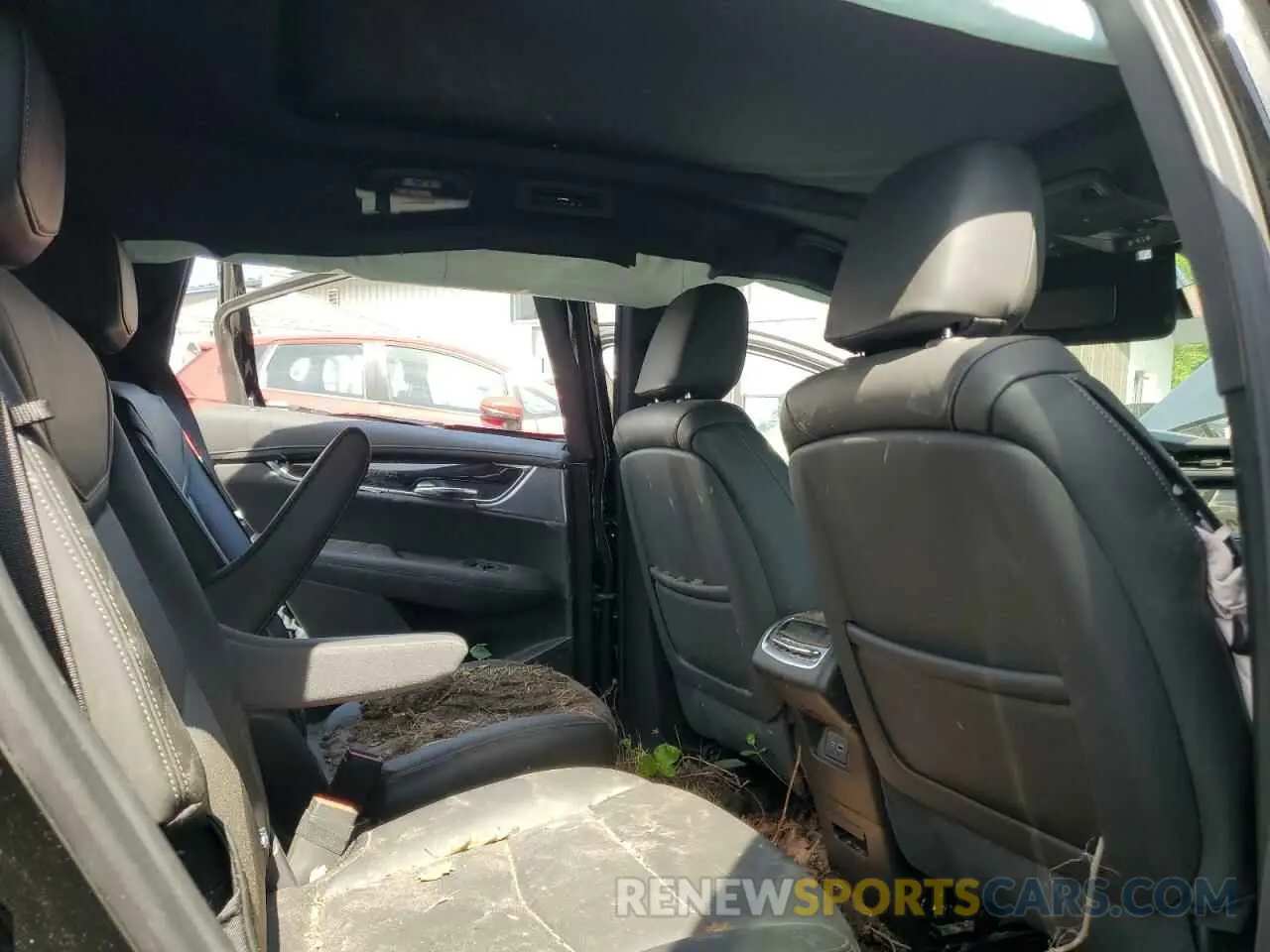 11 Фотография поврежденного автомобиля 1GYKPDRS9SZ120694 CADILLAC XT6 2025