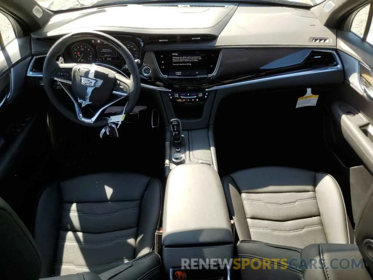 8 Photograph of a damaged car 1GYKPHRS5SZ101521 CADILLAC XT6 2025