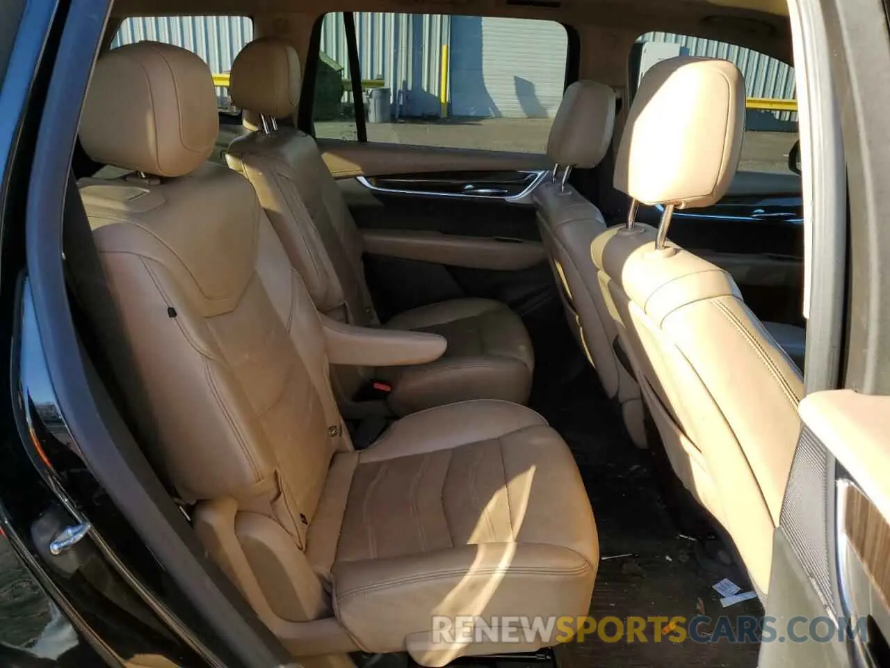11 Photograph of a damaged car 1GYKPFRS8LZ109540 CADILLAC XT6 PLATIN 2020