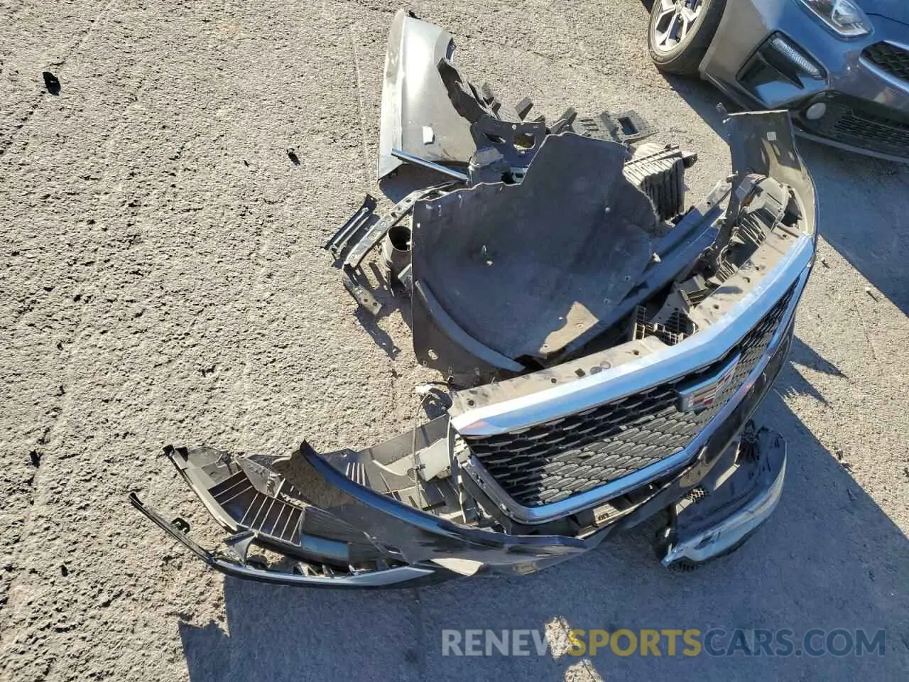 13 Photograph of a damaged car 1GYKPFRS8LZ109540 CADILLAC XT6 PLATIN 2020