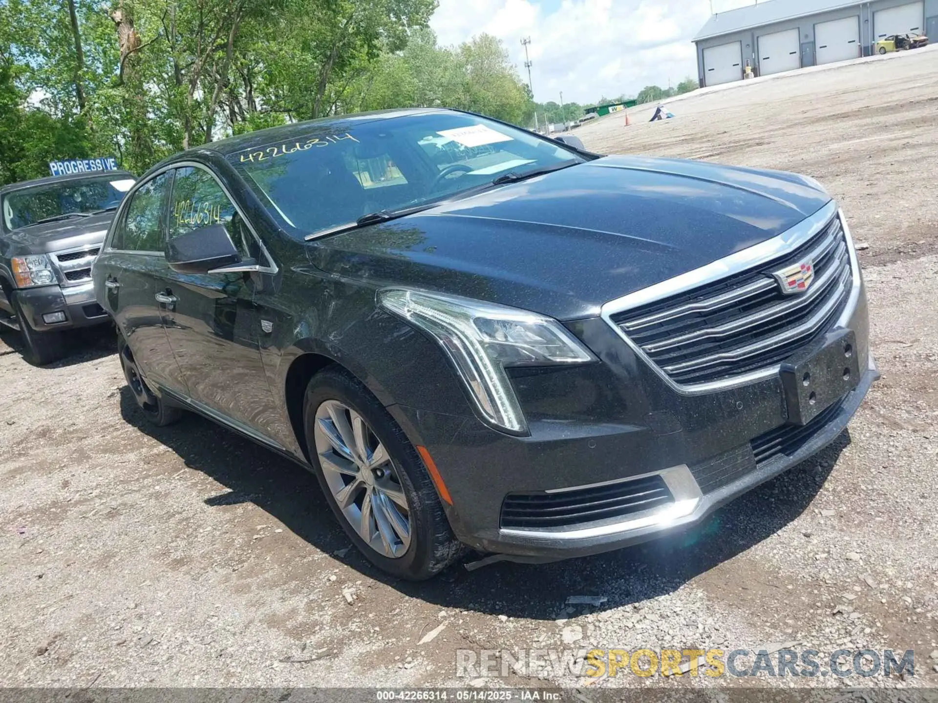 1 Photograph of a damaged car 2G61U5S37K9157078 CADILLAC XTS 2019