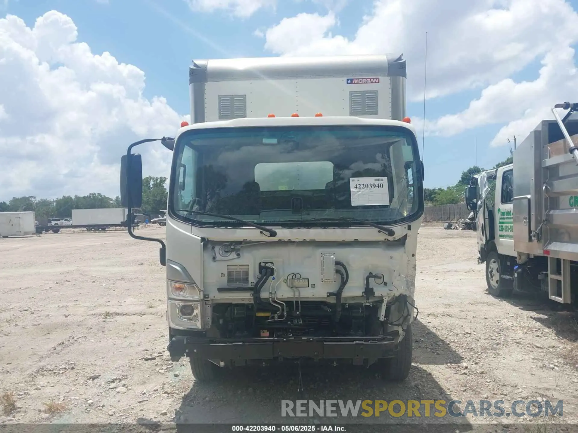 13 Photograph of a damaged car JALCDW166P7014119 CHEVROLET 4500HD LCF DIESEL 2023