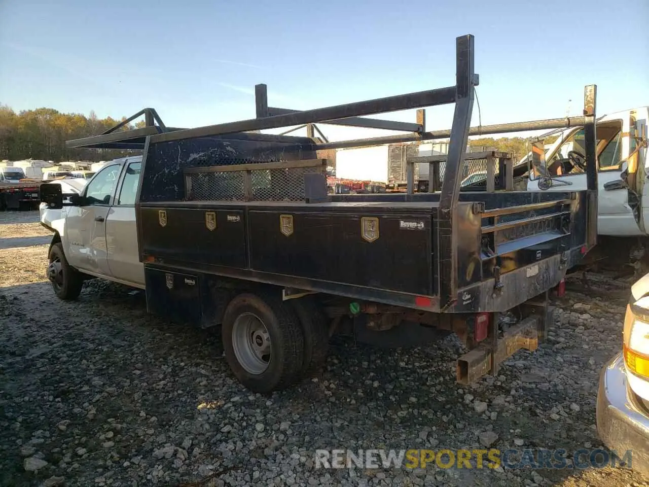 2 Photograph of a damaged car 1GB4KVCY6KF257999 CHEVROLET ALL Models 2019