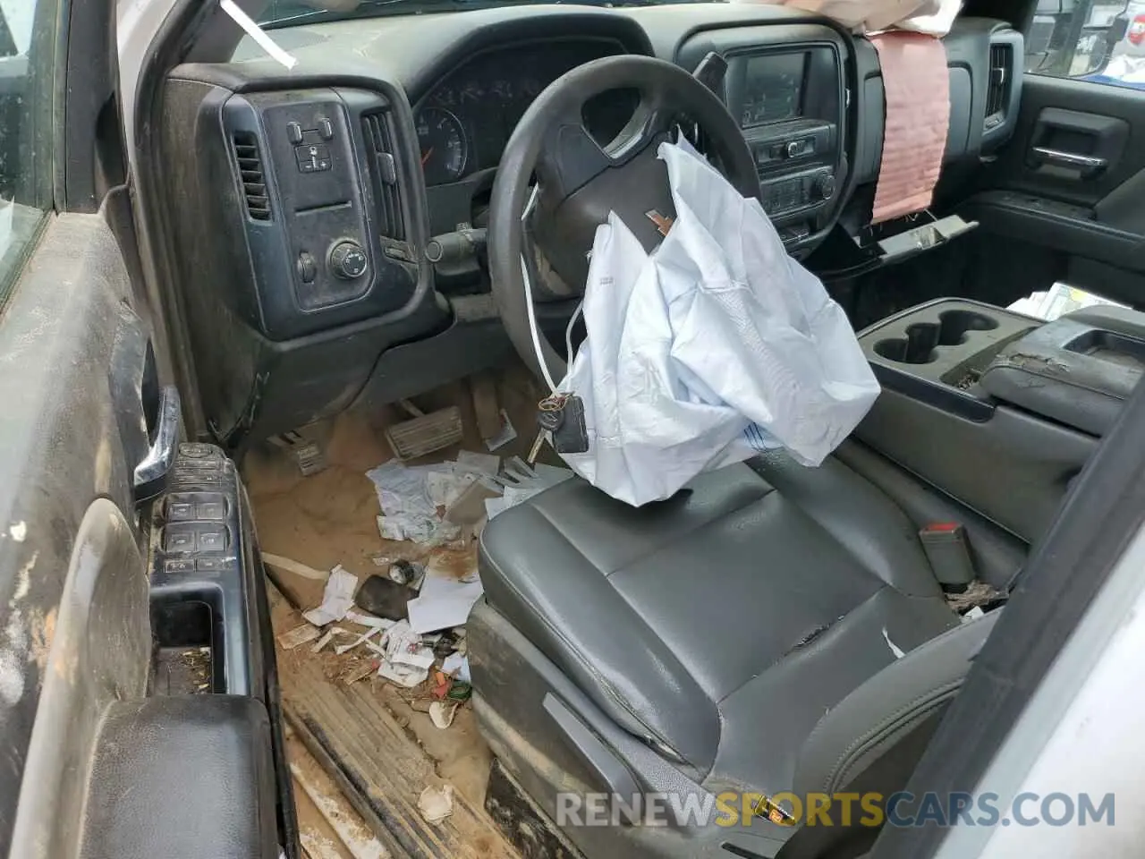 8 Photograph of a damaged car 1GC1CREG7KF108587 CHEVROLET ALL Models 2019