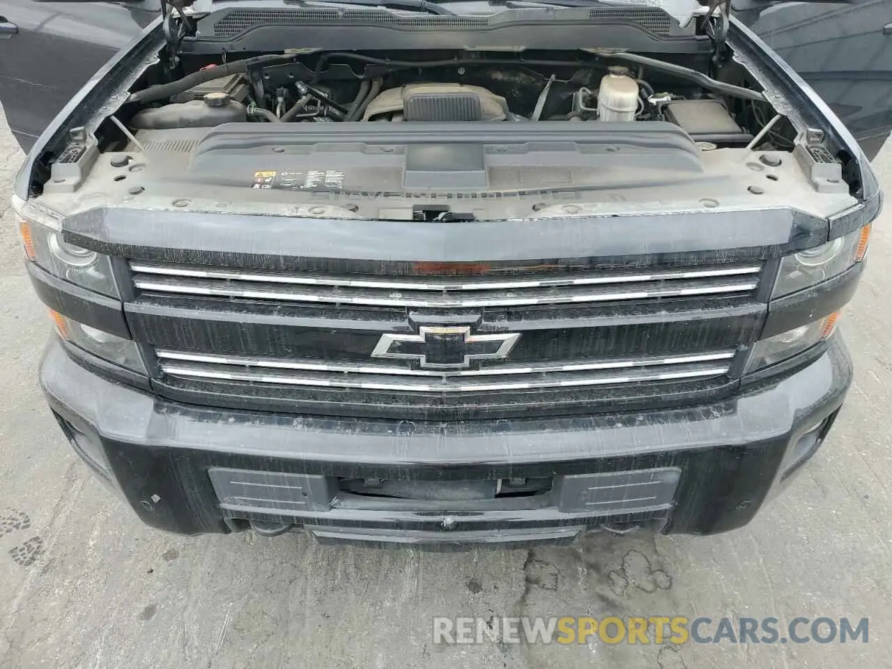 11 Photograph of a damaged car 1GC1KSEG5KF118609 CHEVROLET ALL Models 2019