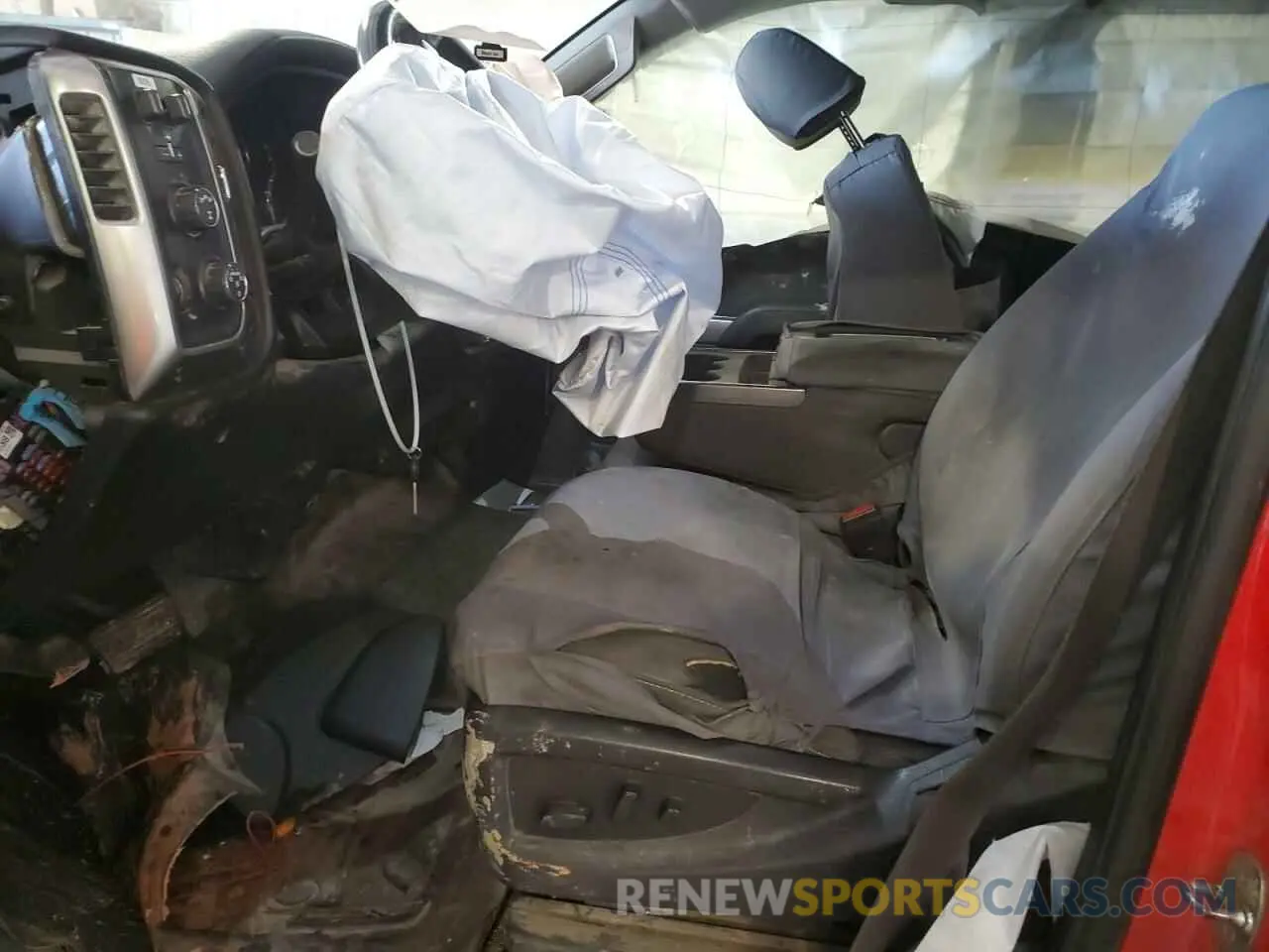 7 Photograph of a damaged car 1GC1KSEY4KF274049 CHEVROLET ALL Models 2019