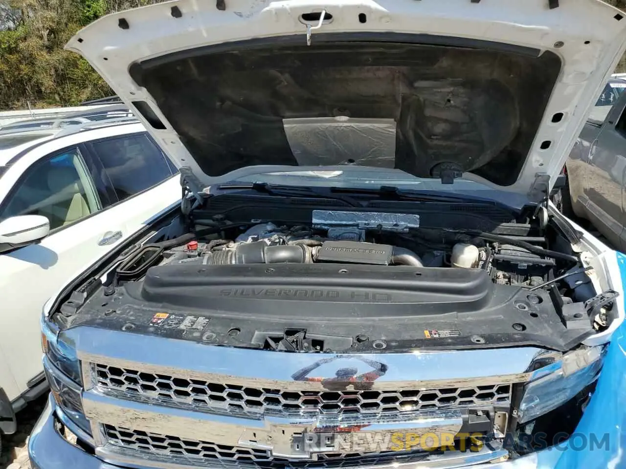 11 Photograph of a damaged car 1GC1KSEY5KF122636 CHEVROLET ALL Models 2019