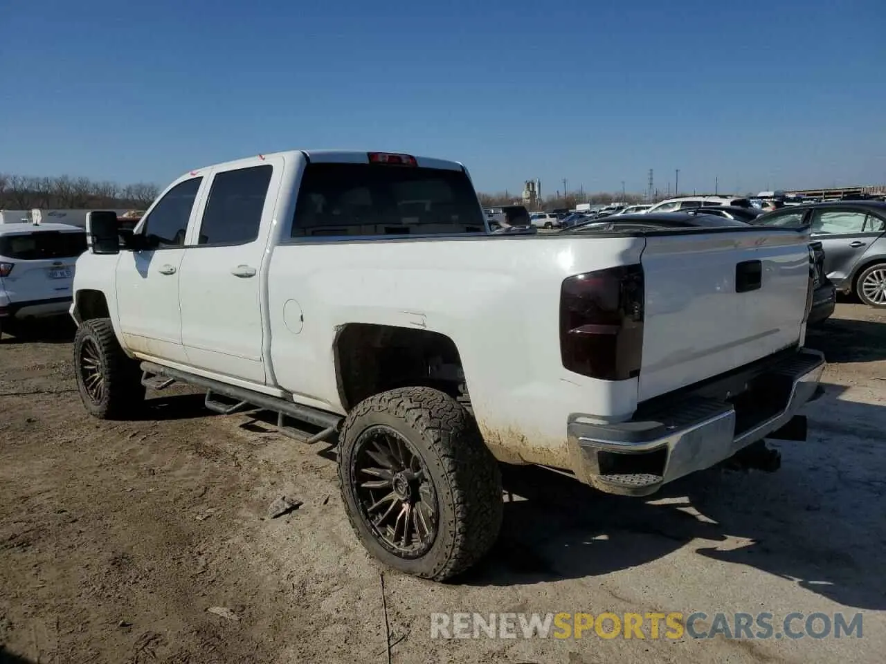 2 Фотография поврежденного автомобиля 1GC1KSEY5KF177491 CHEVROLET ALL Models 2019