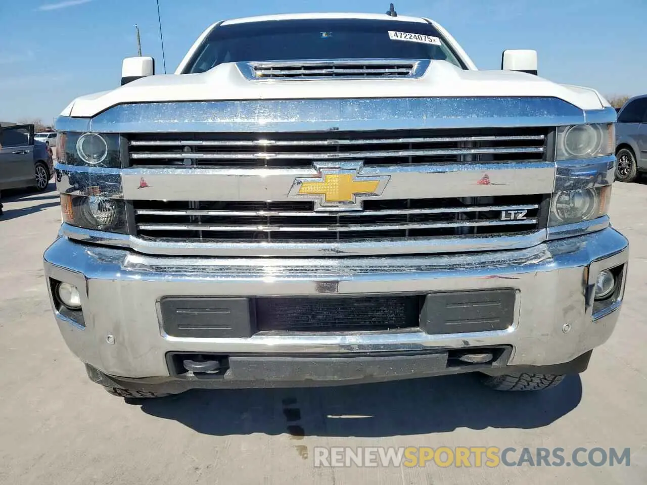 5 Фотография поврежденного автомобиля 1GC1KSEY6KF114271 CHEVROLET ALL Models 2019
