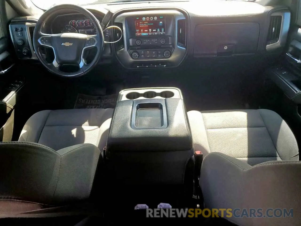 8 Фотография поврежденного автомобиля 1GC1KSEY6KF114271 CHEVROLET ALL Models 2019