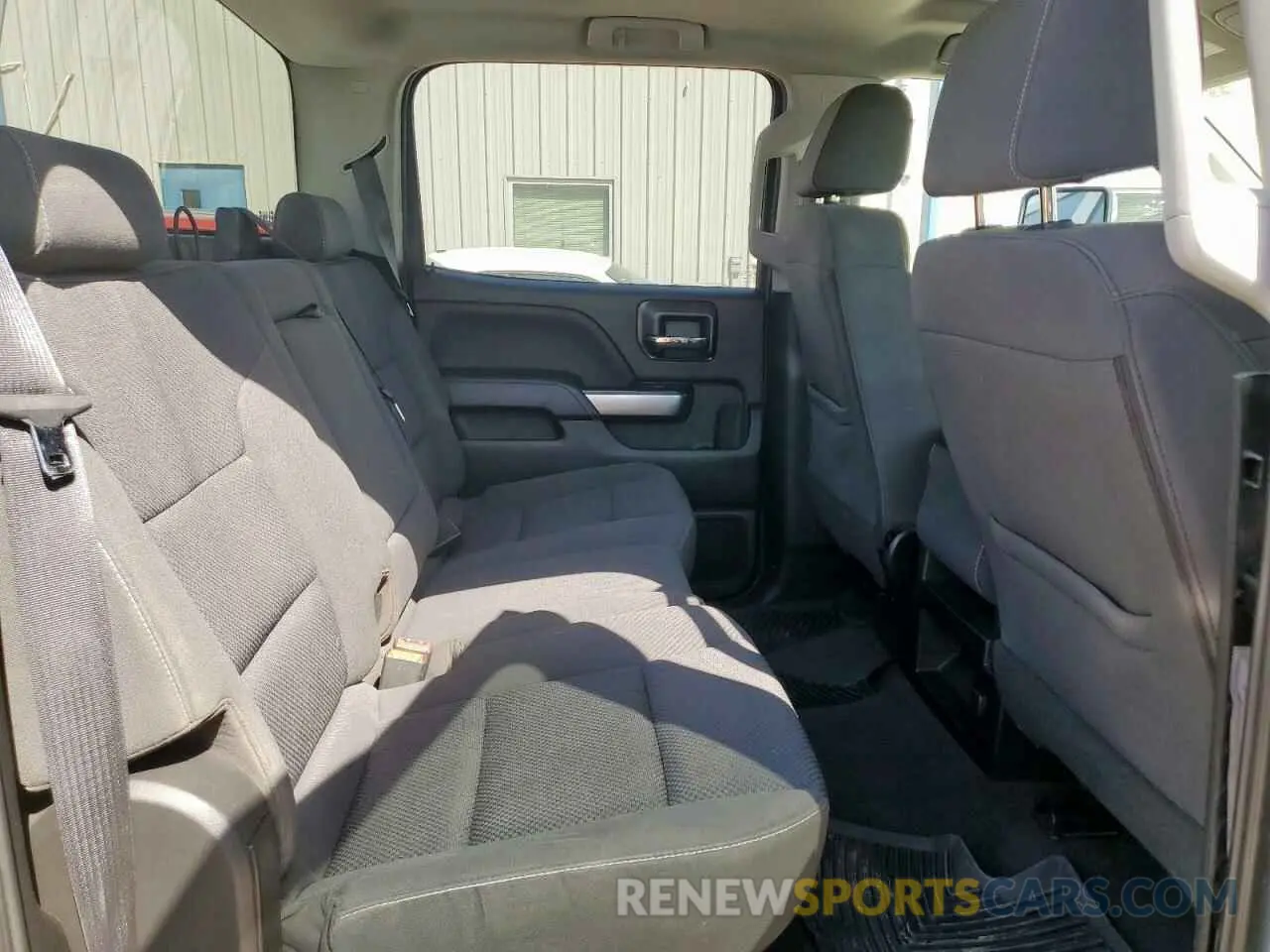 10 Photograph of a damaged car 1GC1KSEY6KF260119 CHEVROLET ALL Models 2019