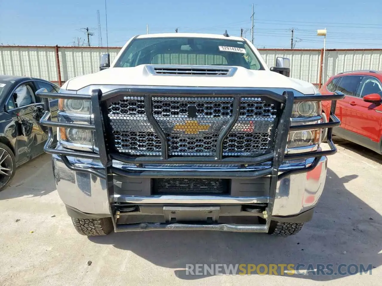 5 Photograph of a damaged car 1GC1KSEY6KF260119 CHEVROLET ALL Models 2019