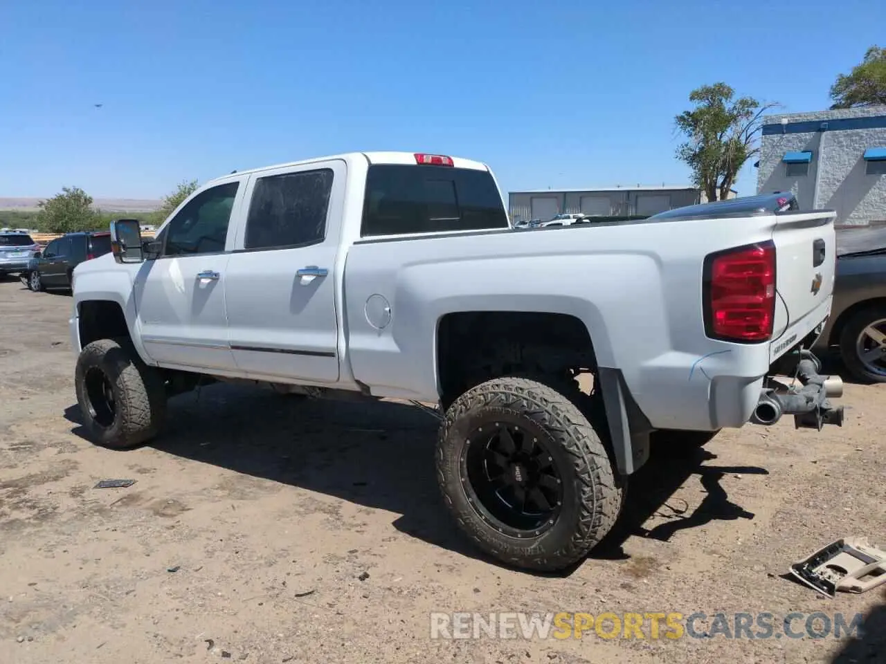 2 Photograph of a damaged car 1GC1KTEY1KF114295 CHEVROLET ALL Models 2019