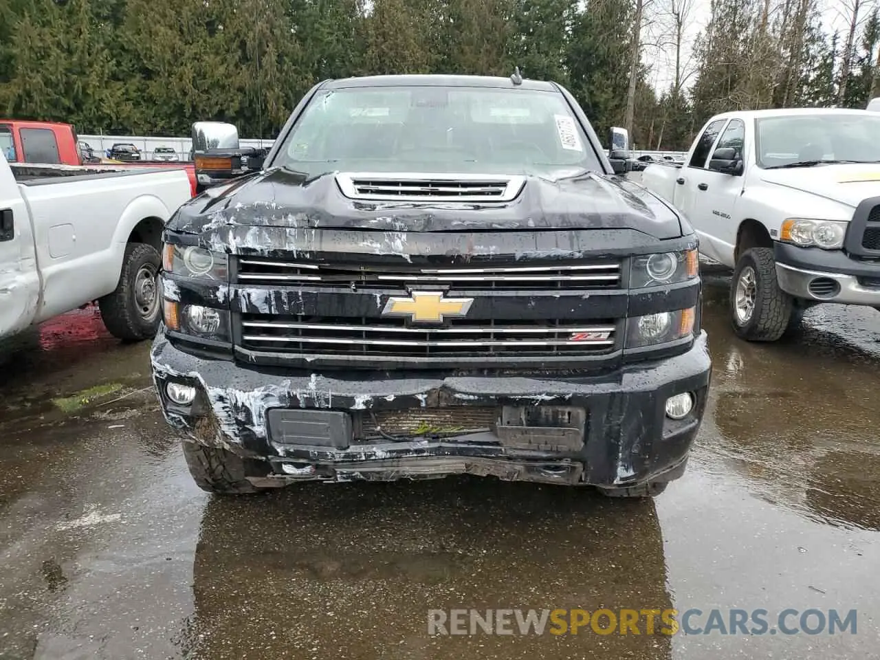 5 Photograph of a damaged car 1GC1KTEY7KF153733 CHEVROLET ALL Models 2019