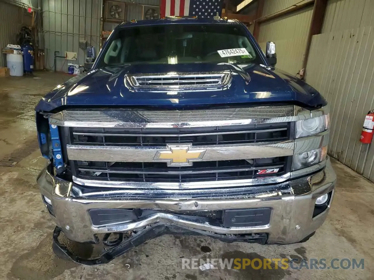 5 Photograph of a damaged car 1GC1KTEY8KF221537 CHEVROLET ALL Models 2019