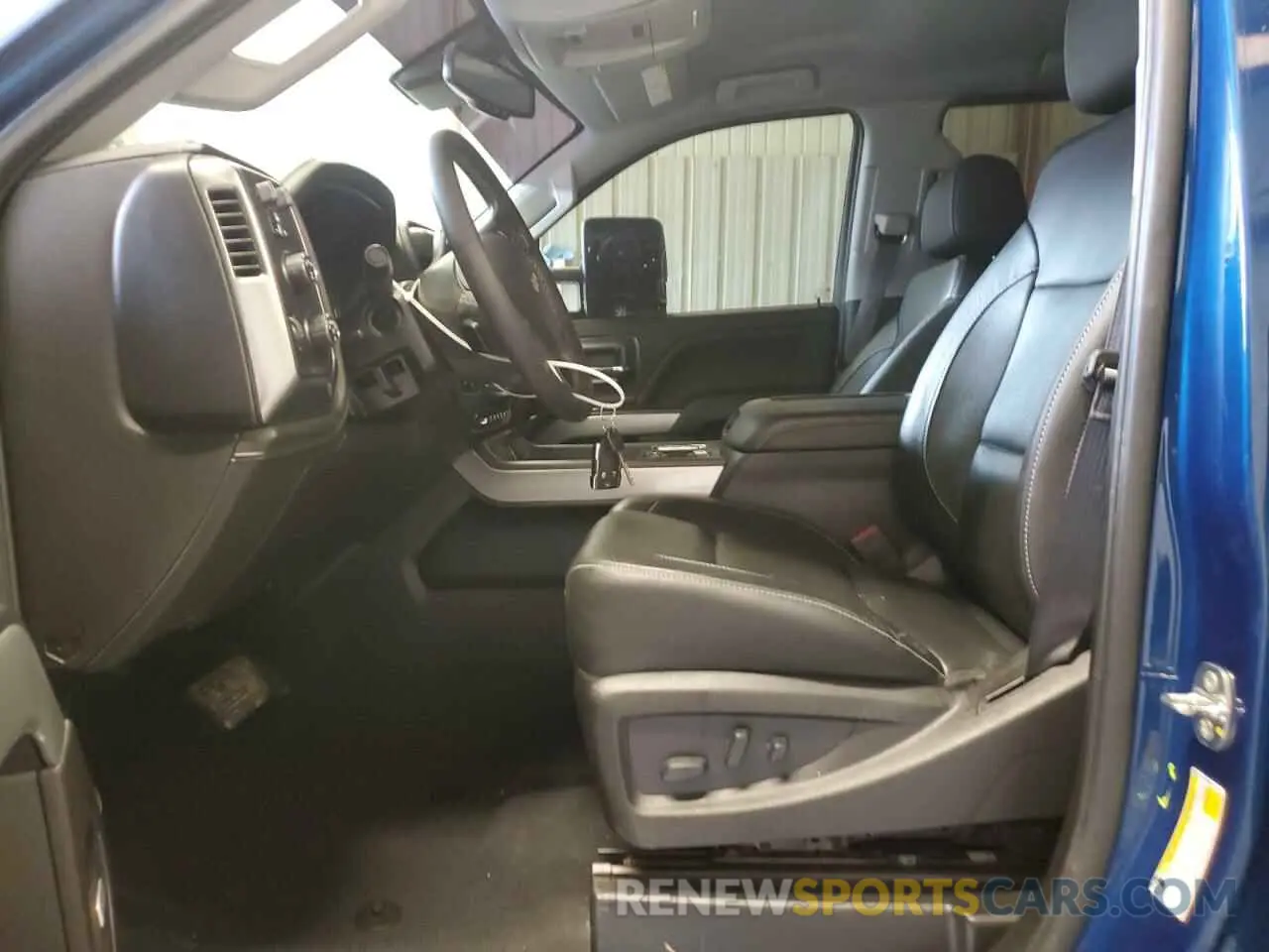 7 Photograph of a damaged car 1GC1KTEY8KF221537 CHEVROLET ALL Models 2019
