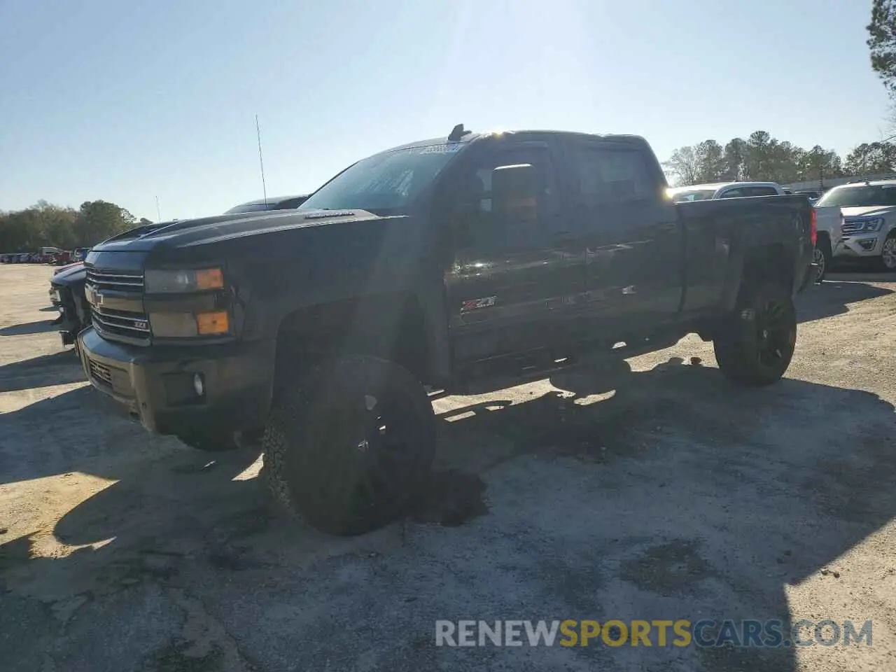 1 Photograph of a damaged car 1GC1KTEY8KF222235 CHEVROLET ALL Models 2019