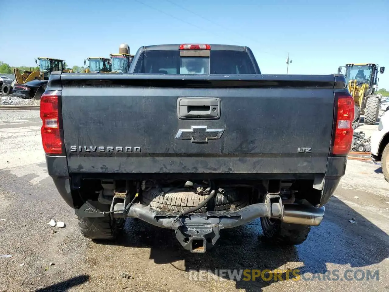 6 Photograph of a damaged car 1GC1KTEY8KF243960 CHEVROLET ALL Models 2019