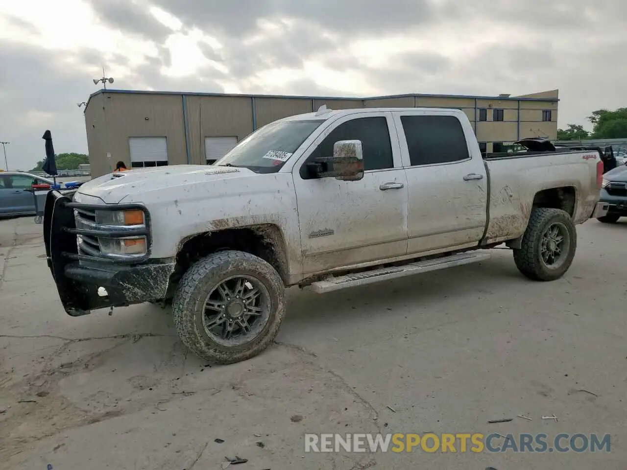 1 Фотография поврежденного автомобиля 1GC1KUEY7KF282190 CHEVROLET ALL Models 2019