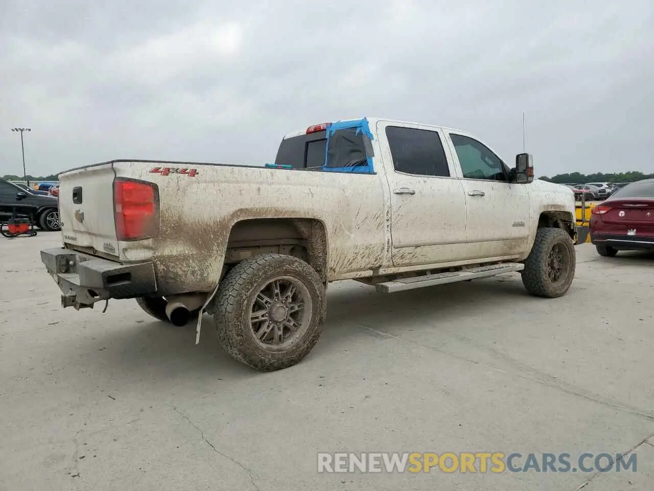 3 Фотография поврежденного автомобиля 1GC1KUEY7KF282190 CHEVROLET ALL Models 2019