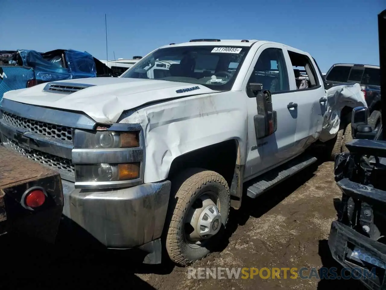 1 Фотография поврежденного автомобиля 1GC4KVCY1KF162214 CHEVROLET ALL Models 2019