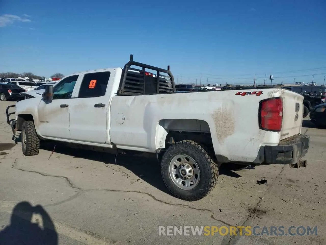 2 Фотография поврежденного автомобиля 1GC4KVCY8KF233635 CHEVROLET ALL Models 2019