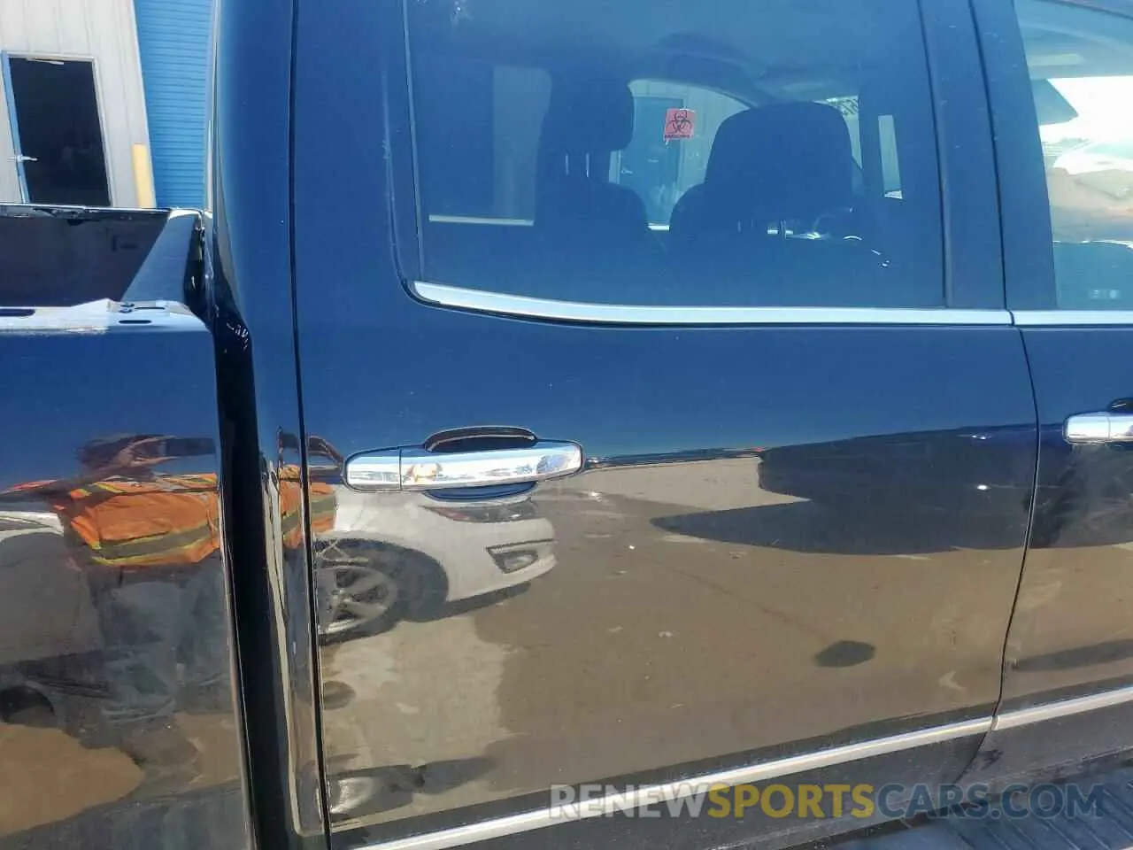 10 Photograph of a damaged car 1GC4KXEY3KF128865 CHEVROLET ALL Models 2019