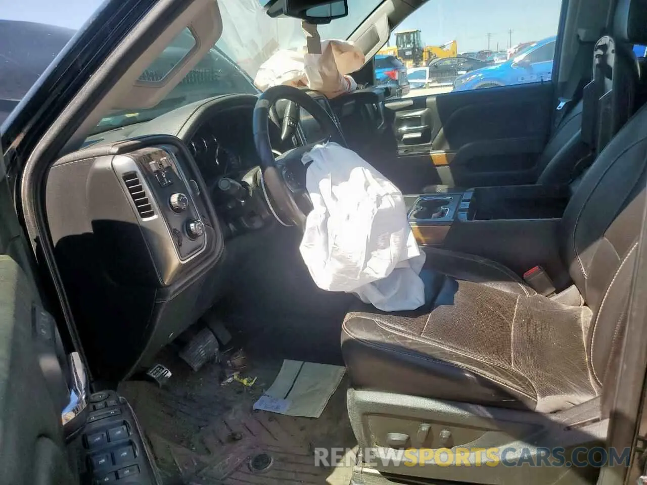 7 Photograph of a damaged car 1GC4KXEY3KF128865 CHEVROLET ALL Models 2019