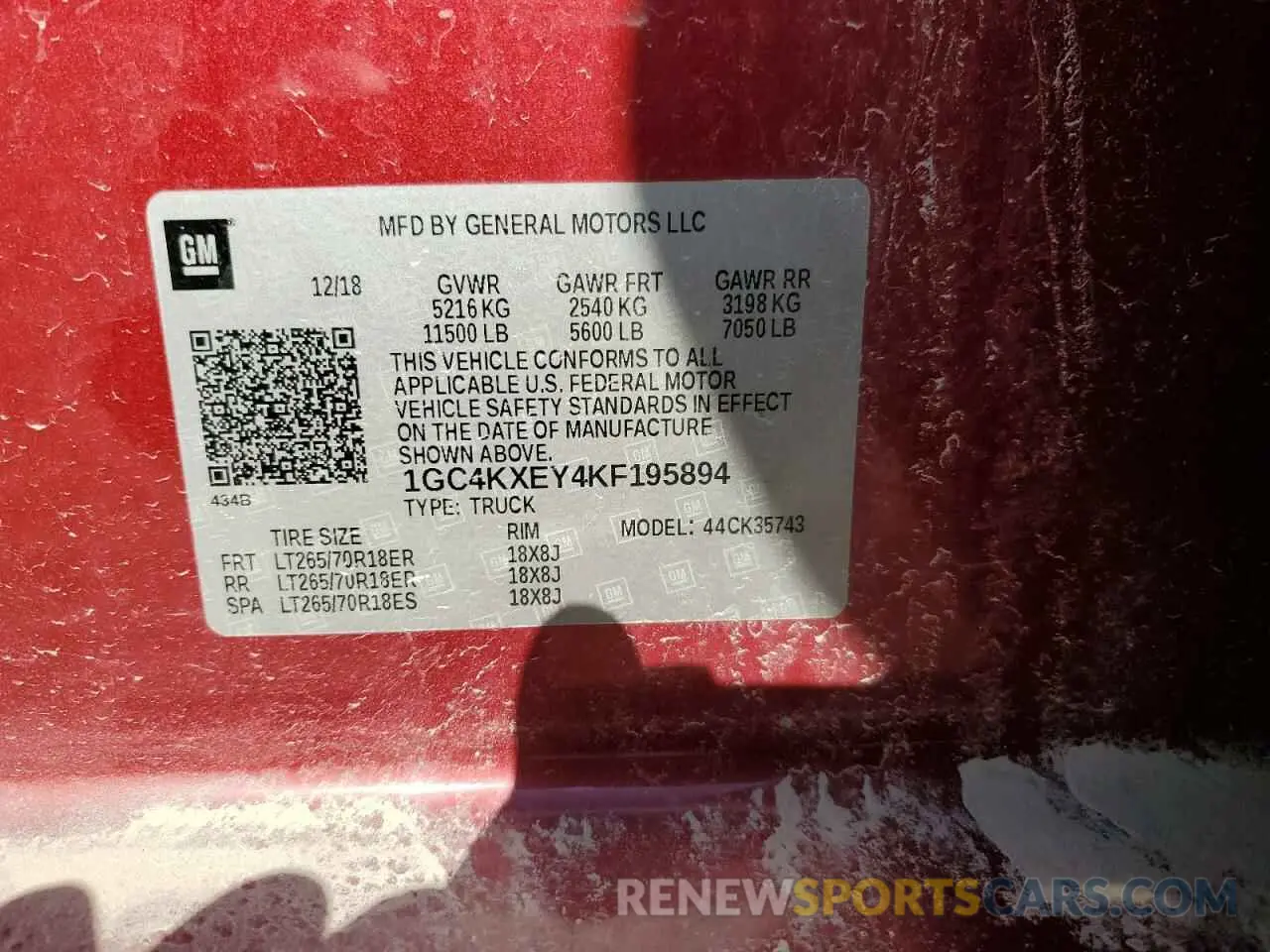 13 Photograph of a damaged car 1GC4KXEY4KF195894 CHEVROLET ALL Models 2019