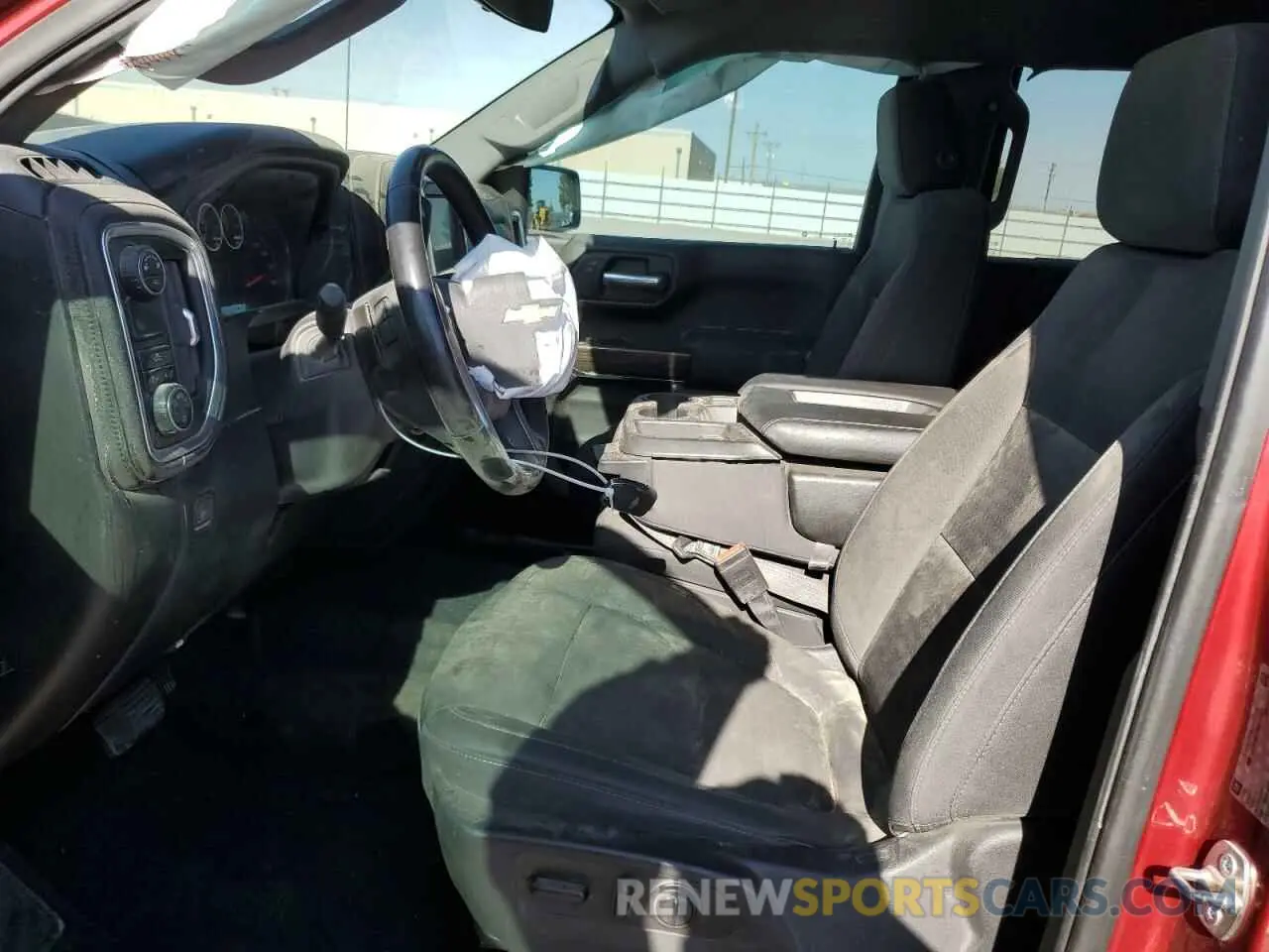 7 Фотография поврежденного автомобиля 1GCPWCEK9KZ236847 CHEVROLET ALL Models 2019